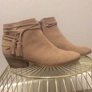 Vince Camuto suede booties